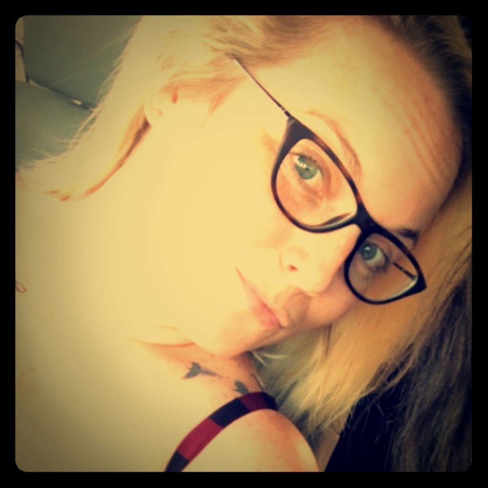 Meet your Posher, Christina